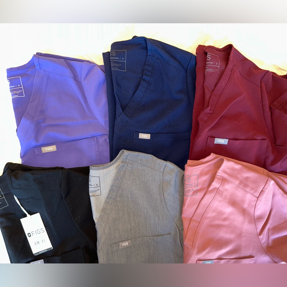 FIGS Caterina Scrub Top, sizes S & M